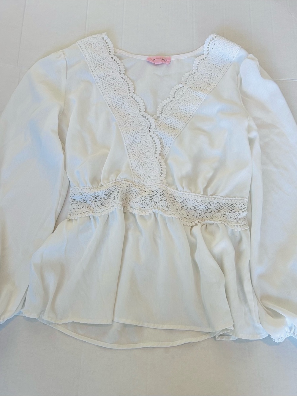 Lace-Trim V-Neck Peplum Blouse - White
